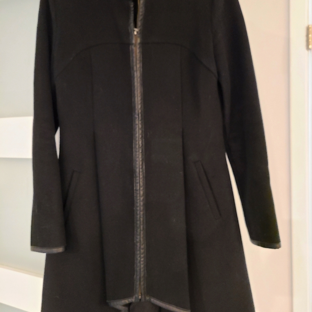 IXIAH black wool coat